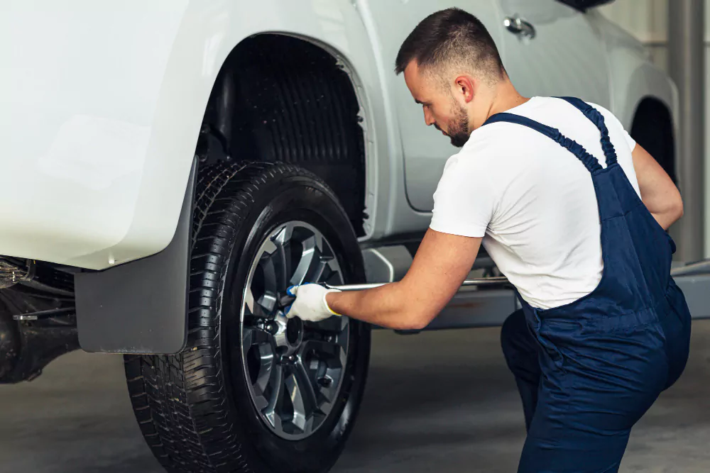 Professional tire installation and maintenance service in Dallas